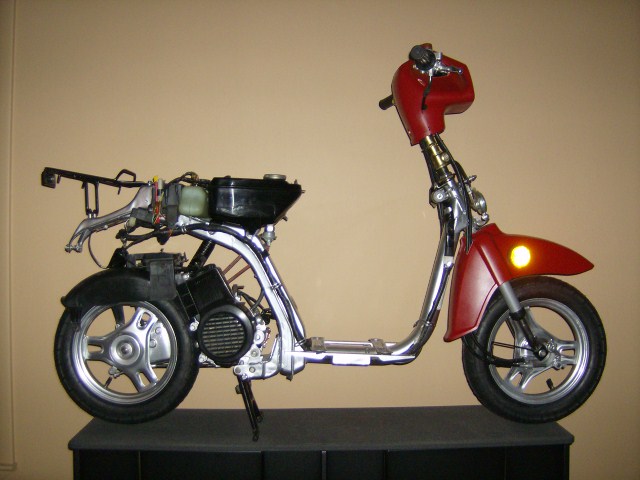 87 Honda Spree 001.JPG